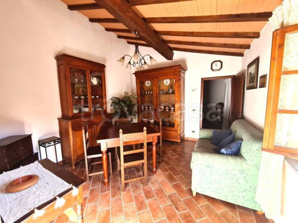 appartamento in vendita a Castellina Marittima
