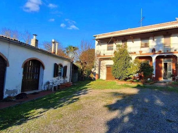 casale in vendita a Castellina Marittima