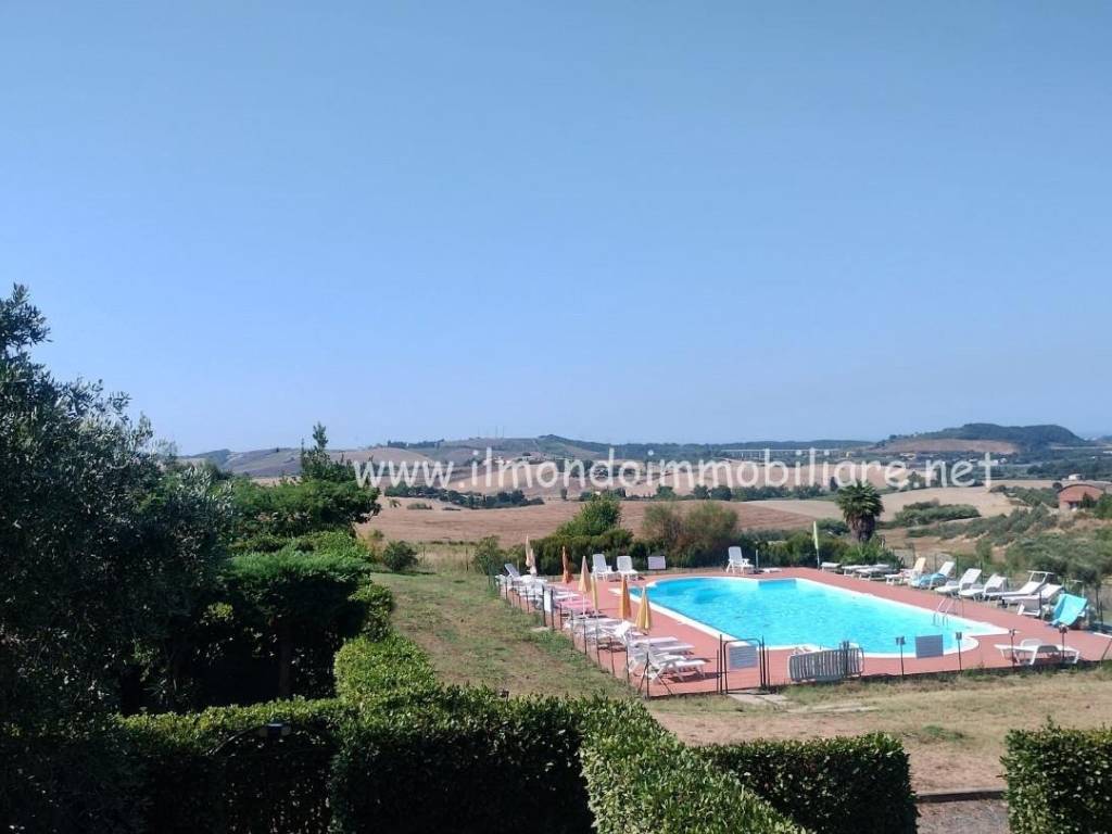 appartamento in vendita a Castellina Marittima