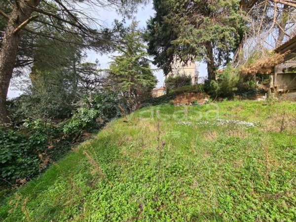 appartamento in vendita a Castellina Marittima