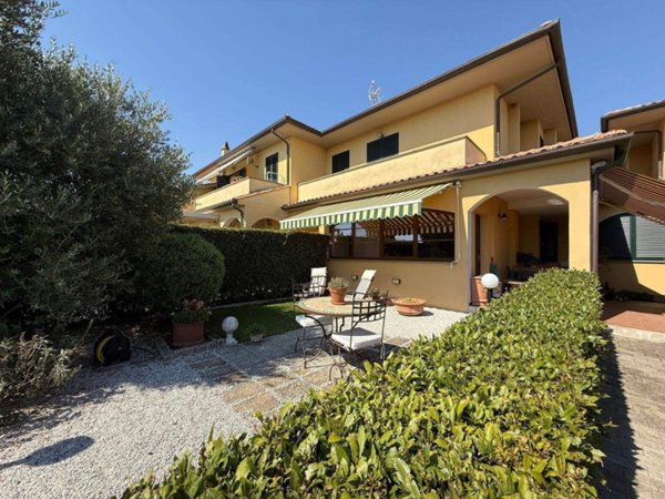 appartamento in vendita a Castellina Marittima