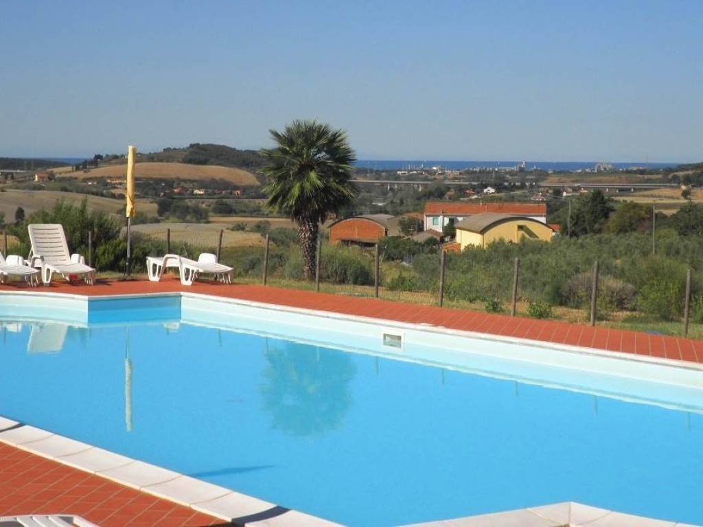 appartamento in vendita a Castellina Marittima