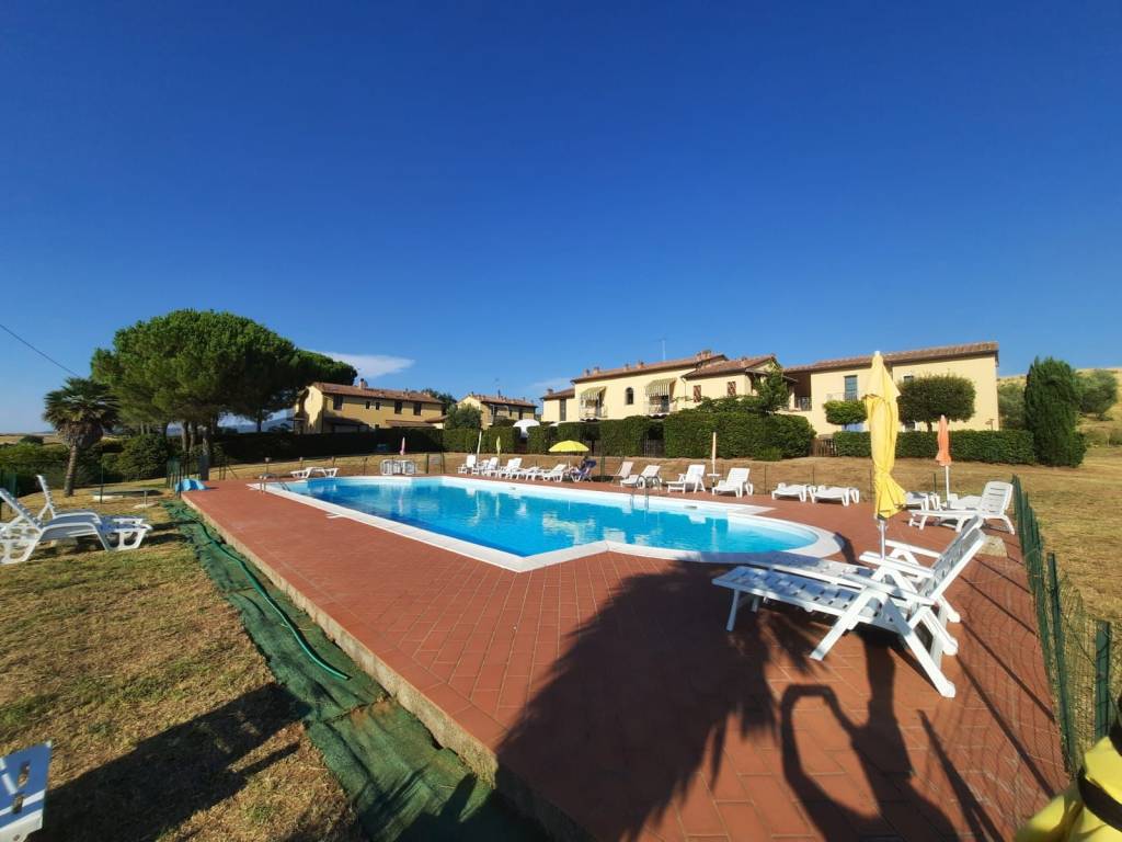 appartamento in vendita a Castellina Marittima