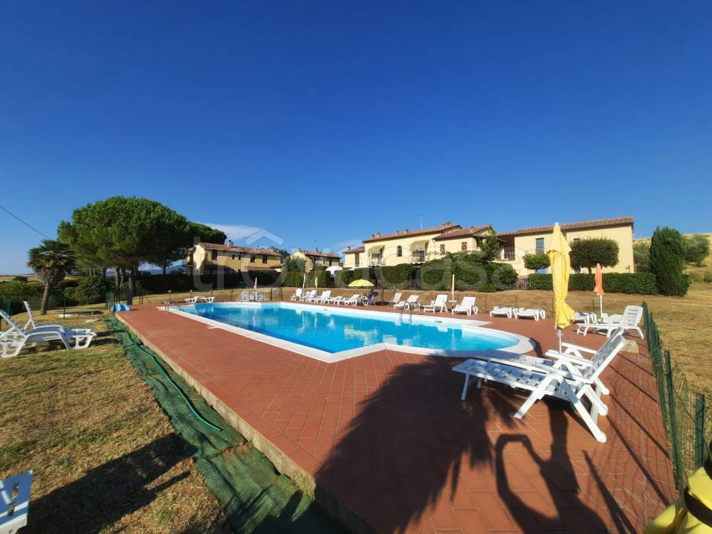 appartamento in vendita a Castellina Marittima