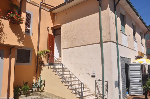 appartamento in vendita a Castellina Marittima