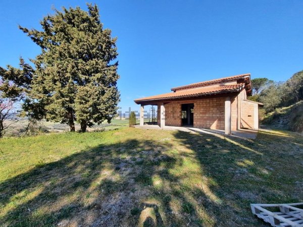 casa indipendente in vendita a Castellina Marittima