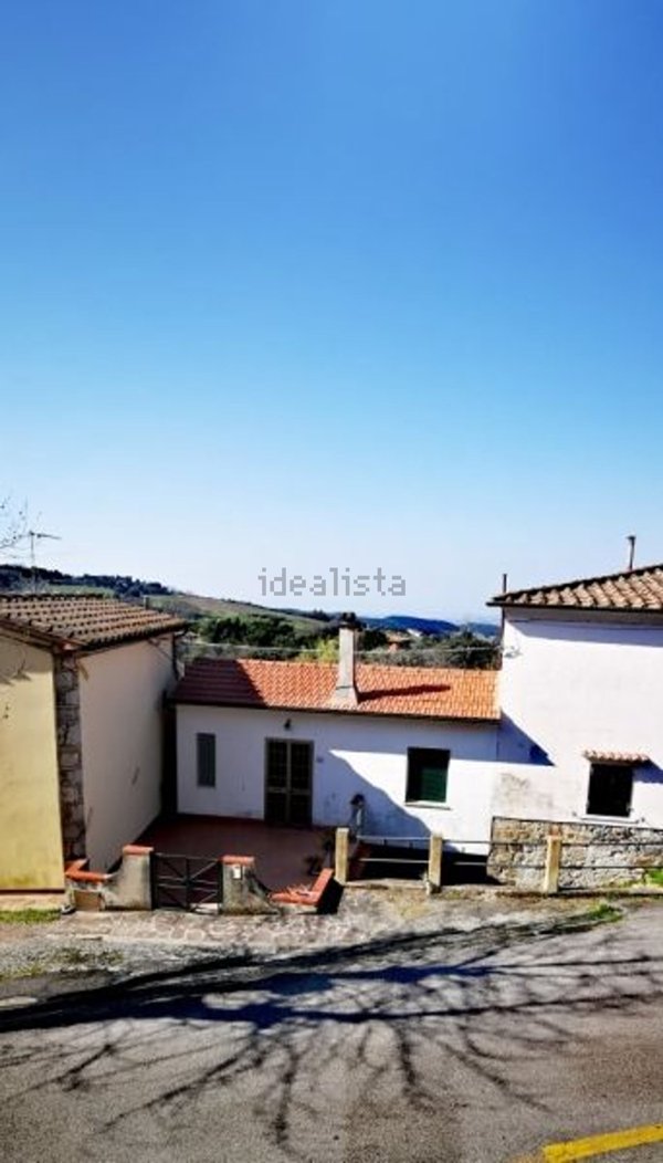 appartamento in vendita a Castellina Marittima