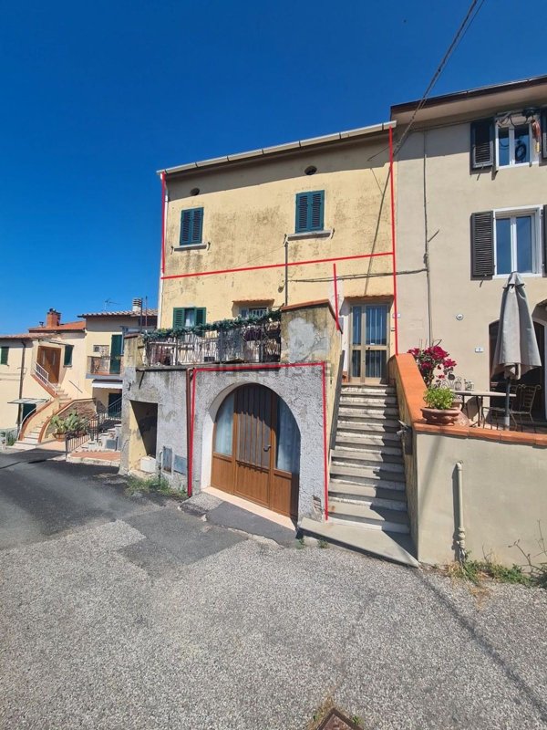 appartamento in vendita a Castellina Marittima