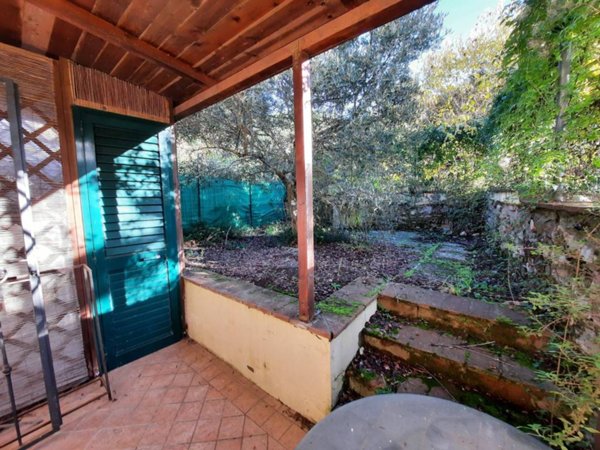 appartamento in vendita a Castellina Marittima