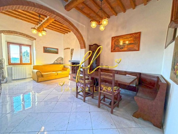 casa indipendente in vendita a Castellina Marittima