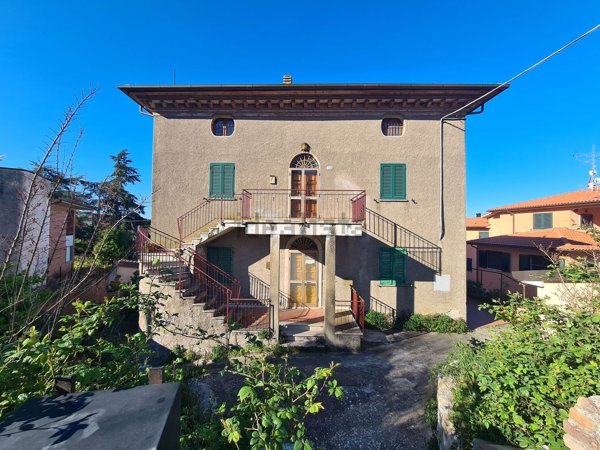 appartamento in vendita a Castellina Marittima