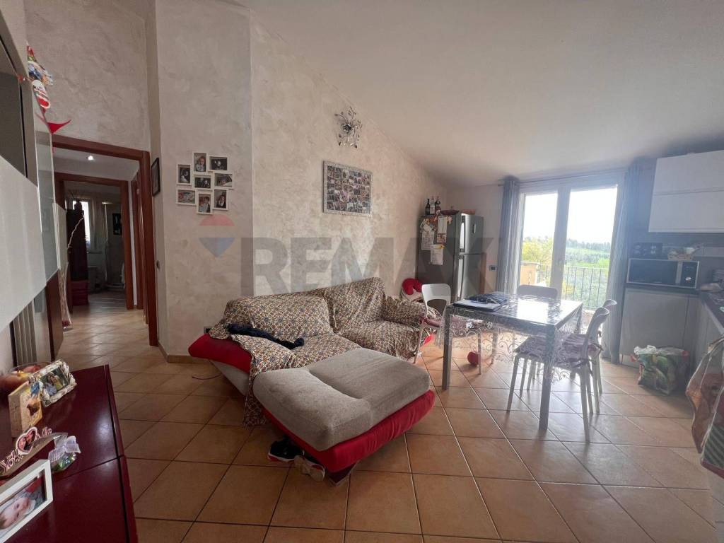 appartamento in vendita a Castellina Marittima
