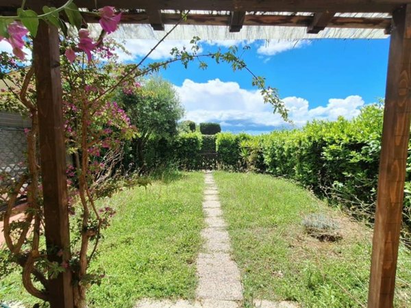 appartamento in vendita a Castellina Marittima