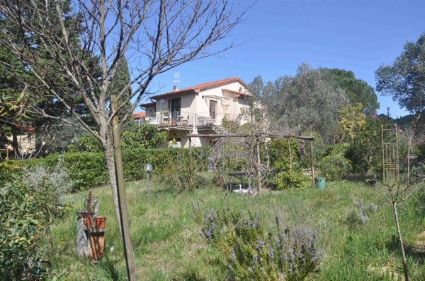 appartamento in vendita a Castellina Marittima