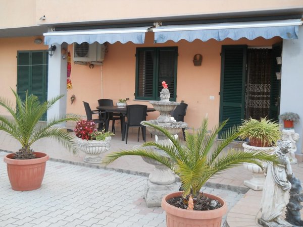appartamento in vendita a Castellina Marittima in zona Terriccio