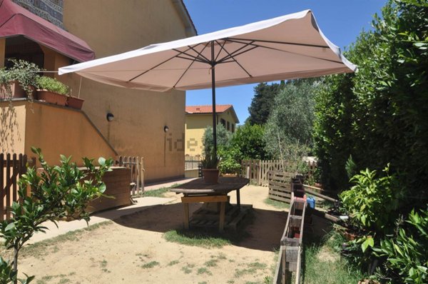 appartamento in vendita a Castellina Marittima in zona Terriccio