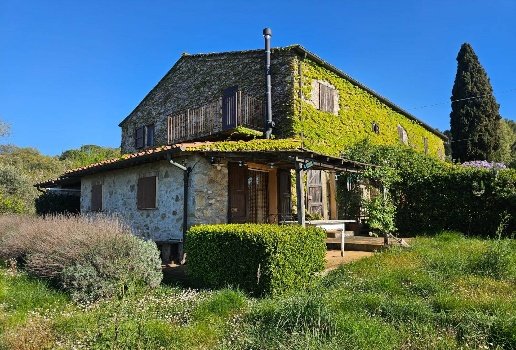 casale in vendita a Castellina Marittima in zona Terriccio