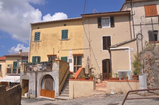 appartamento in vendita a Castellina Marittima