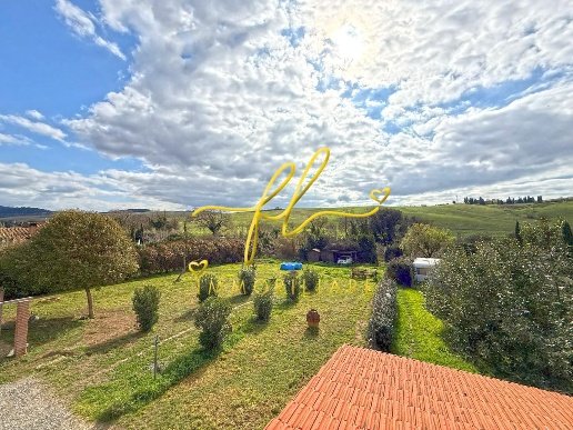 appartamento in vendita a Castellina Marittima in zona Terriccio