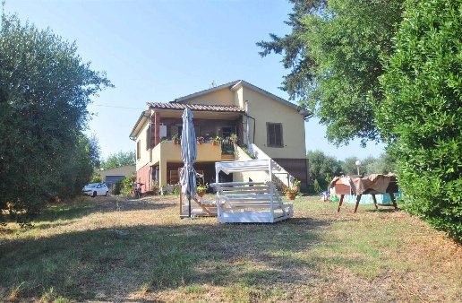 casa indipendente in vendita a Castellina Marittima in zona Terriccio