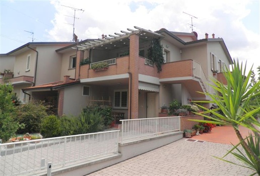 appartamento in vendita a Castellina Marittima in zona Terriccio