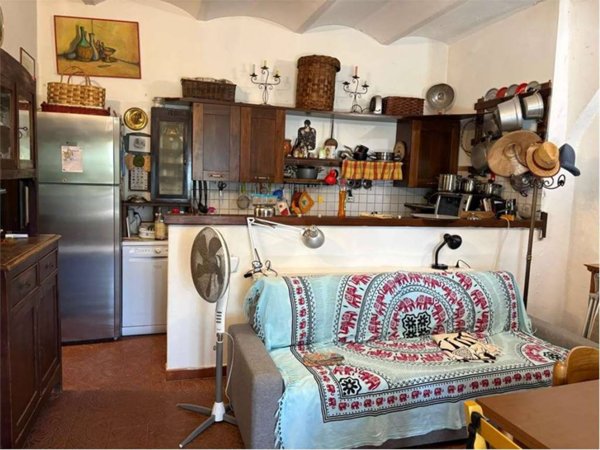 appartamento in vendita a Castellina Marittima