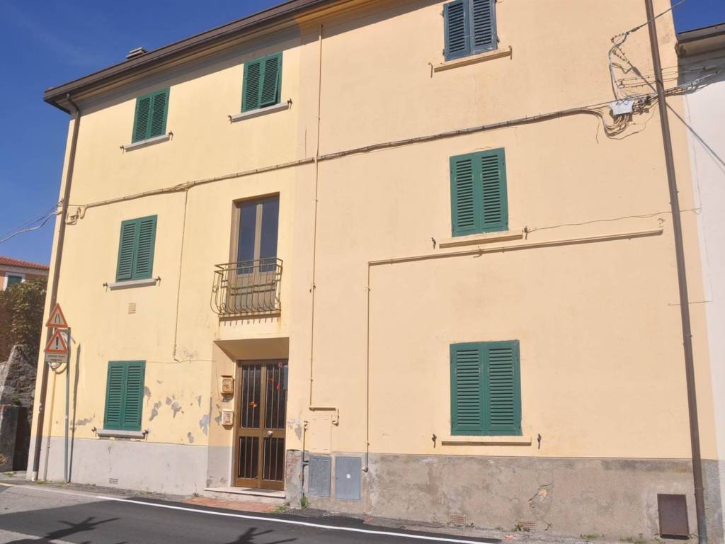 appartamento in vendita a Castellina Marittima in zona Terriccio
