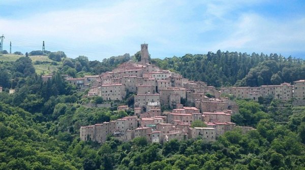 appartamento in vendita a Castelnuovo di Val di Cecina