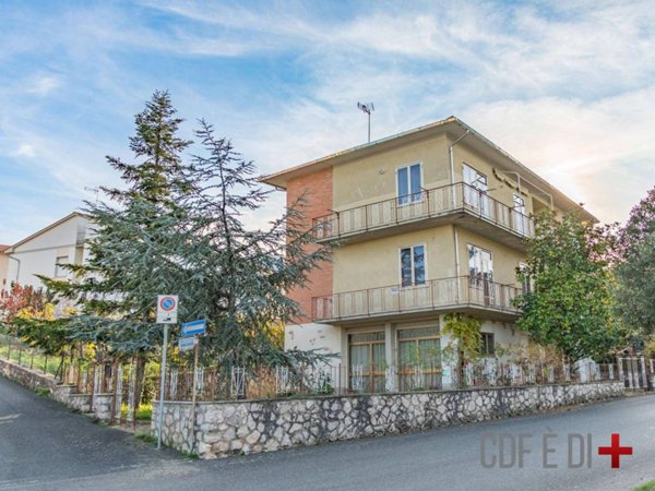 appartamento in vendita a Castelnuovo di Val di Cecina