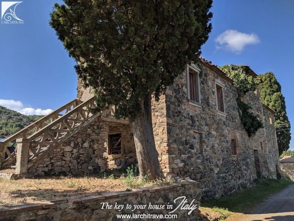 casa indipendente in vendita a Castelnuovo di Val di Cecina