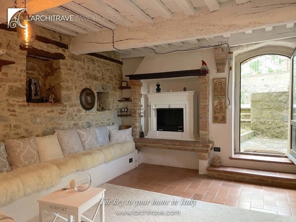 casa indipendente in vendita a Castelnuovo di Val di Cecina