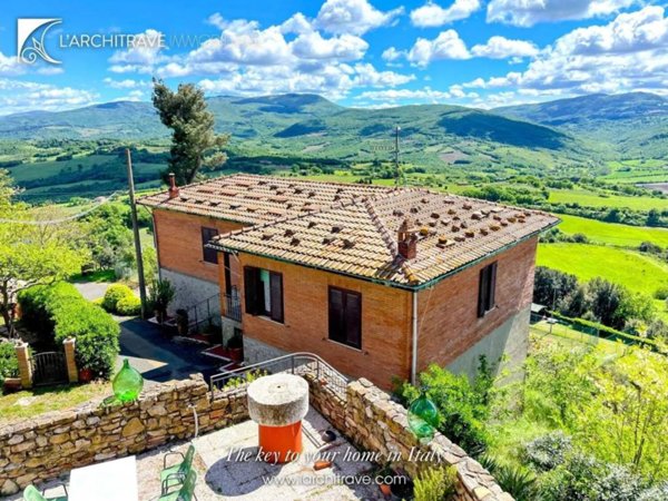 casa indipendente in vendita a Castelnuovo di Val di Cecina