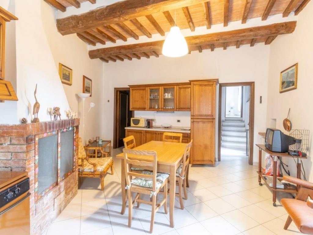 appartamento in vendita a Castelnuovo di Val di Cecina