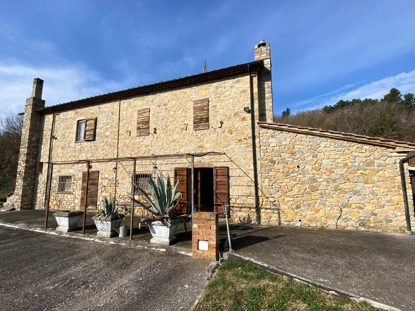 casa indipendente in vendita a Castelnuovo di Val di Cecina
