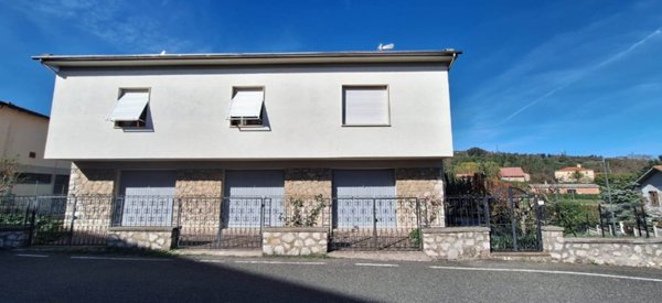 casa indipendente in vendita a Castelnuovo di Val di Cecina