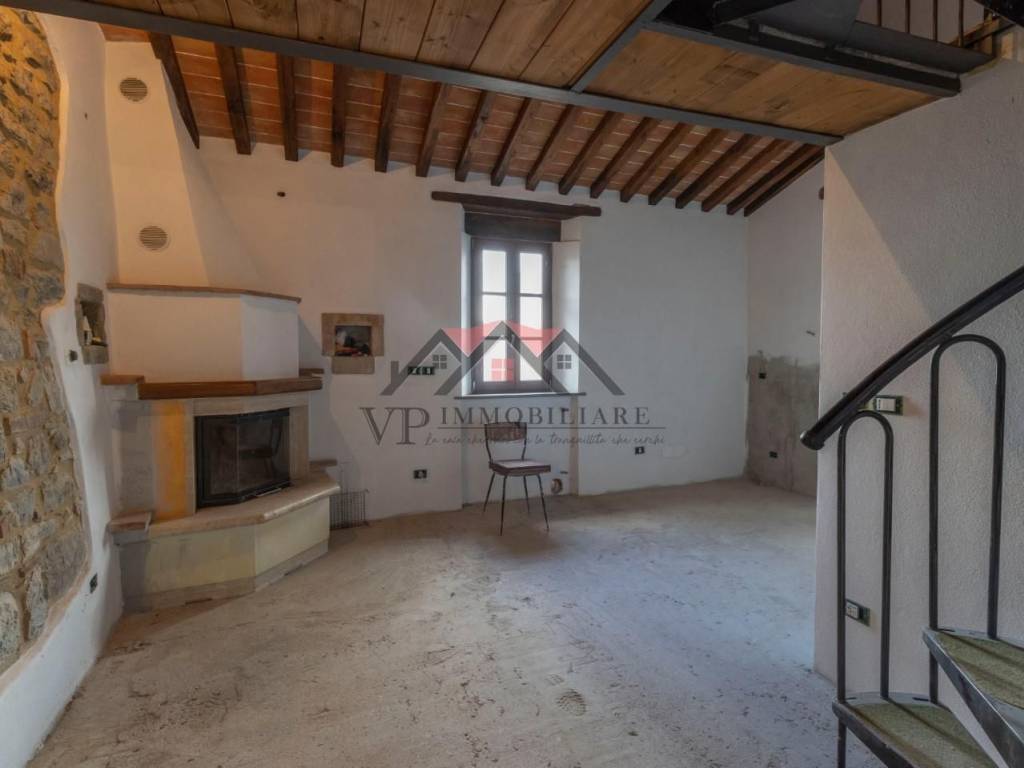 appartamento in vendita a Castelnuovo di Val di Cecina