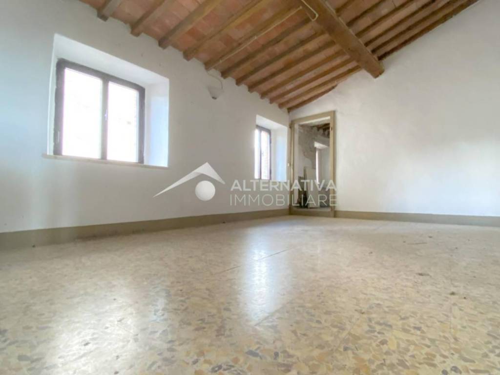 appartamento in vendita a Castelnuovo di Val di Cecina