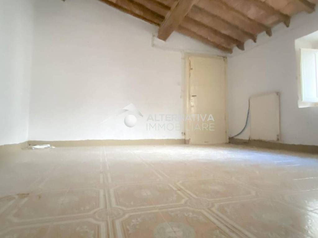 appartamento in vendita a Castelnuovo di Val di Cecina