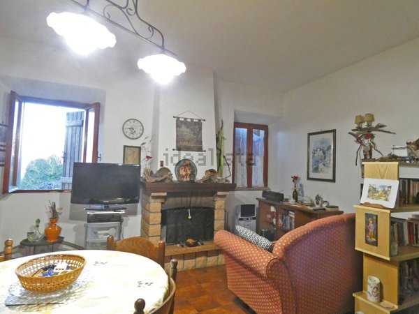 appartamento in vendita a Castelnuovo di Val di Cecina