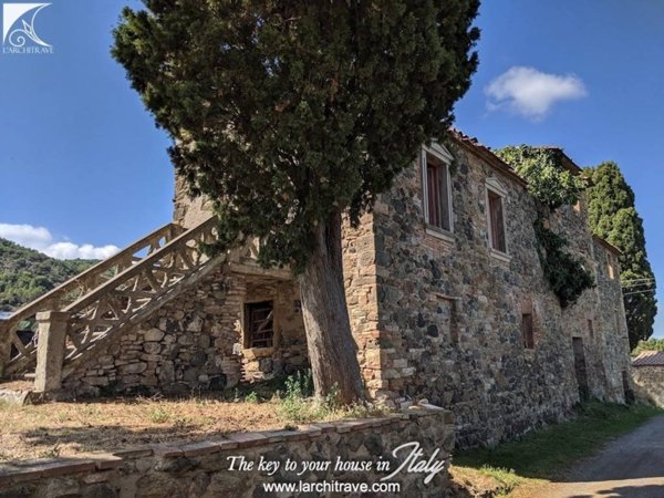 casa indipendente in vendita a Castelnuovo di Val di Cecina