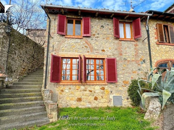 casa indipendente in vendita a Castelnuovo di Val di Cecina