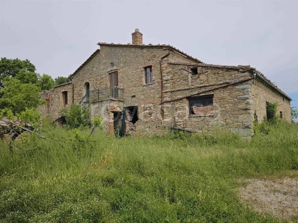 ufficio in vendita a Castelnuovo di Val di Cecina