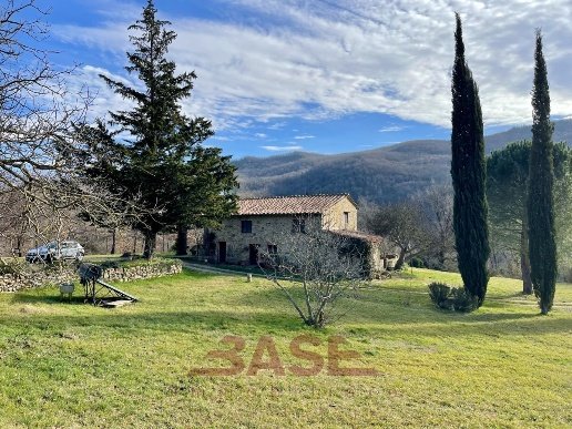 casa indipendente in vendita a Castelnuovo di Val di Cecina