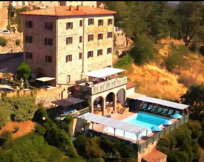 appartamento in vendita a Castelnuovo di Val di Cecina