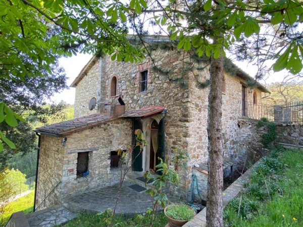 casa indipendente in vendita a Castelnuovo di Val di Cecina
