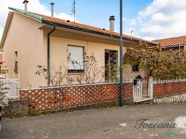 casa indipendente in vendita a Castelnuovo di Val di Cecina