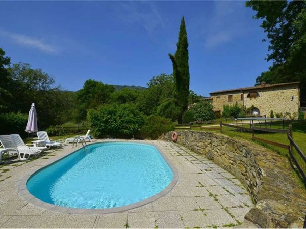 casa indipendente in vendita a Castelnuovo di Val di Cecina