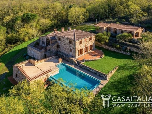 casa indipendente in vendita a Castelnuovo di Val di Cecina