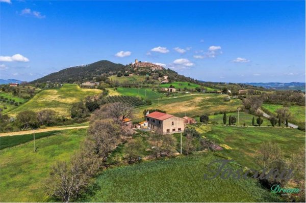 casa indipendente in vendita a Castelnuovo di Val di Cecina