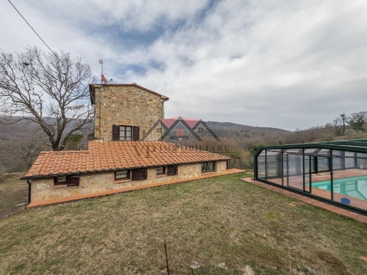 casa indipendente in vendita a Castelnuovo di Val di Cecina